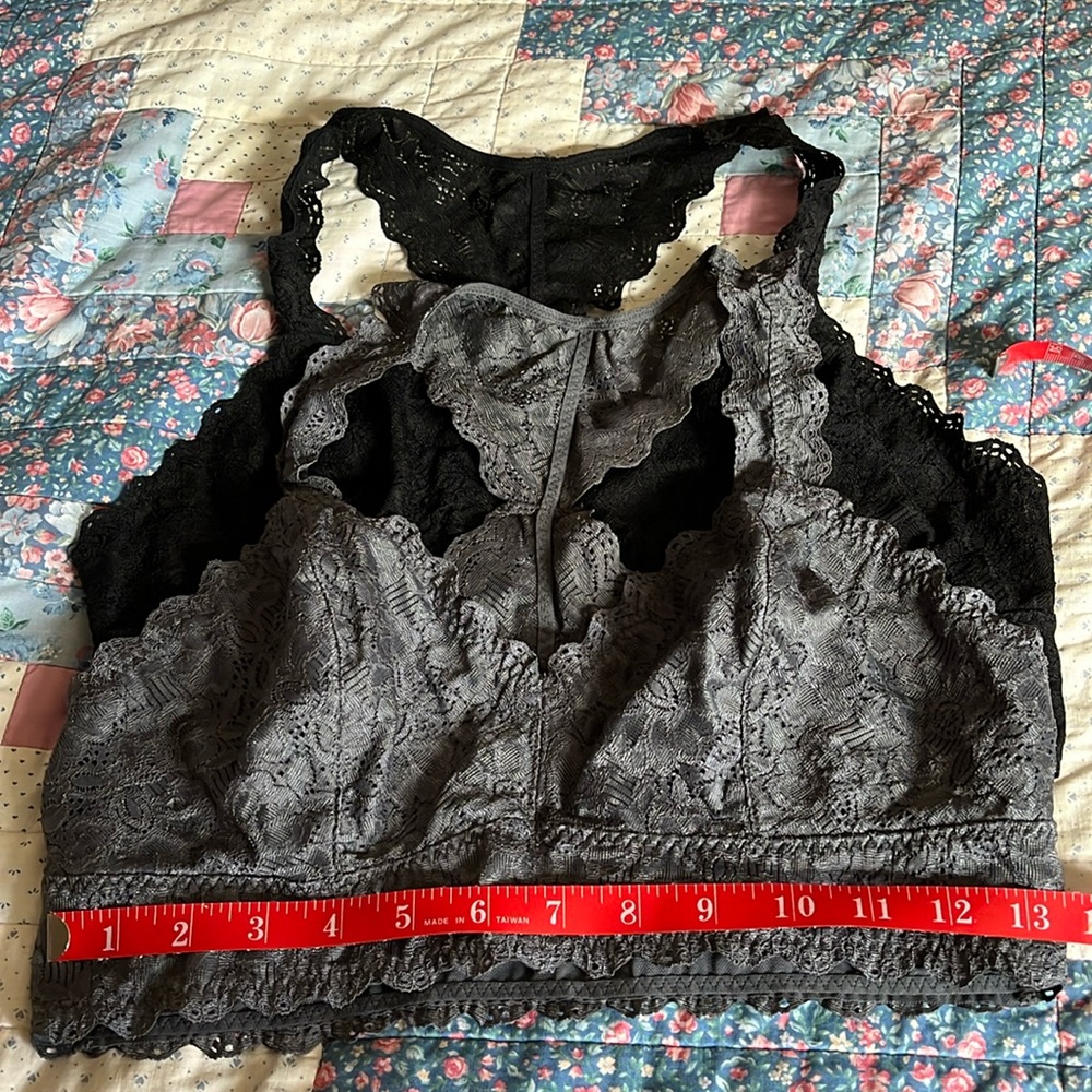 NWOT 2 Felina bralettes L